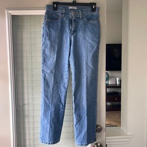 Women’s jeans